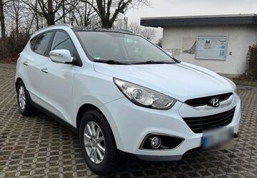 Hyundai ix35 145.500 km 9.500 &euro; Trebur 65468