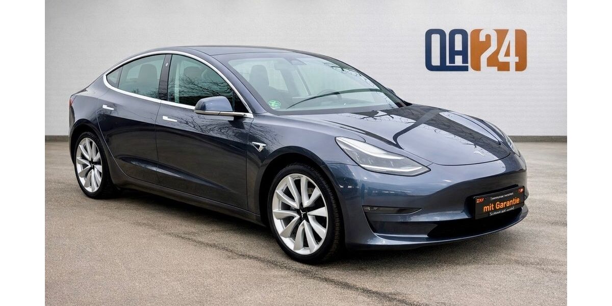 Tesla Model 3 116.000 km 18.490 &euro; Flörsheim am Main 65439