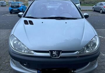 Peugeot 206 173.000 km 1.100 &euro; Offenbach am Main 63073