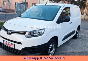 Toyota Proace (Verso) 128.000 km 10.800 &euro; Rüsselsheim am Main 65428