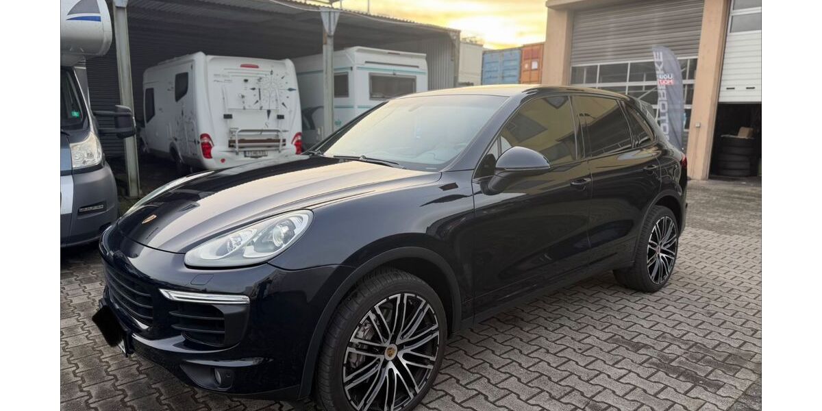 Porsche Cayenne 120.000 km 34.990 &euro; Frankfurt am Main 65933