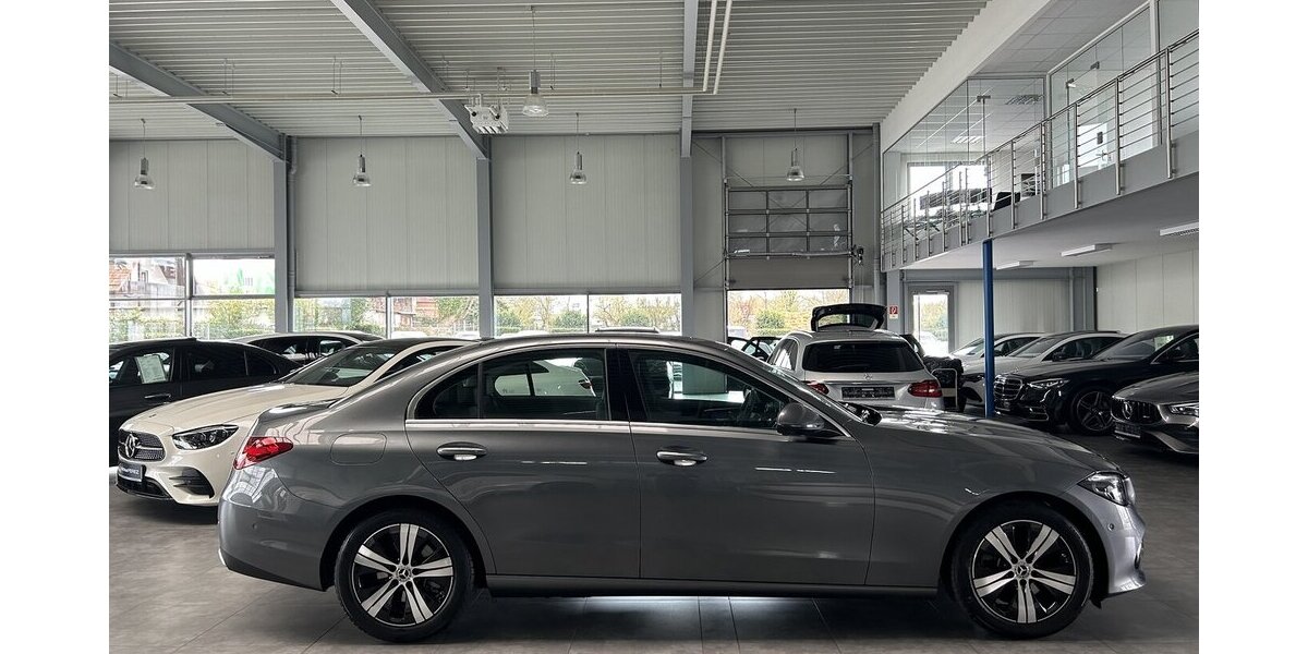 Mercedes-Benz C 220 d AVANTGARDE-SCHIEBEDACH-DISTRONIC-360-LED 11.441 km 39.849 &euro; Groß-Umstadt 64823