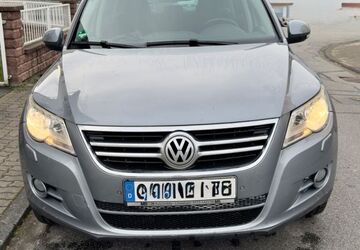 VW Tiguan 221.000 km 5.350 &euro; Bensheim 64625
