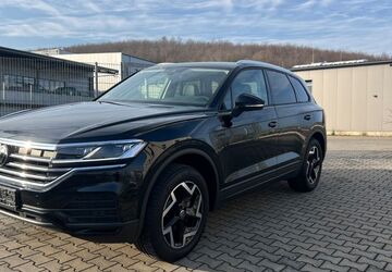 VW Touareg 3.500 km 56.990 &euro; Mühltal 64367