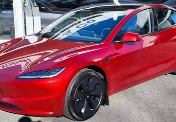 Tesla Model 3 18.951 km 35.450 &euro; Dieburg 64807