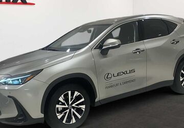 Lexus NX 350h 4.900 km 49.890 &euro; Frankfurt 60314