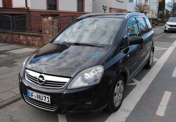 Opel Zafira 210.000 km 3.380 &euro; Dreieich 63303