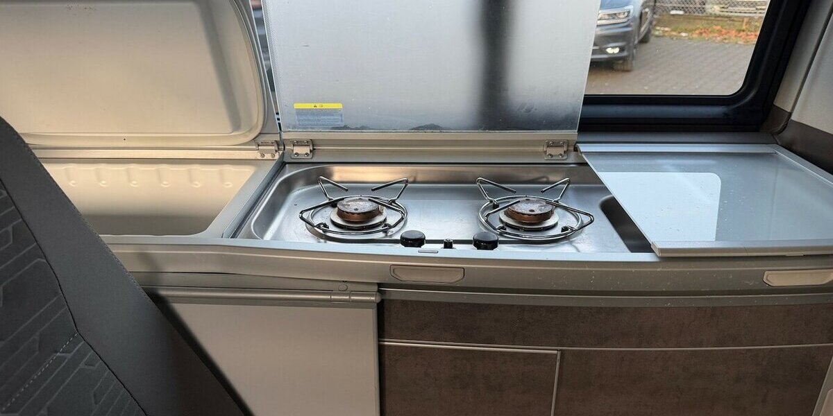 VW T6.1 California 2.0 TDI DSG Ocean/Küche/1Hd LED 82.000 km 49.999 &euro; Frankfurt 60386