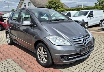 Mercedes-Benz A 150 Automatik, Klima 143.000 km 1.990 &euro; Rodgau 63110