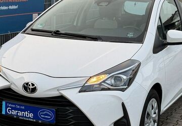 Toyota Yaris 42.196 km 12.990 &euro; Mörfelden-Walldorf 64546