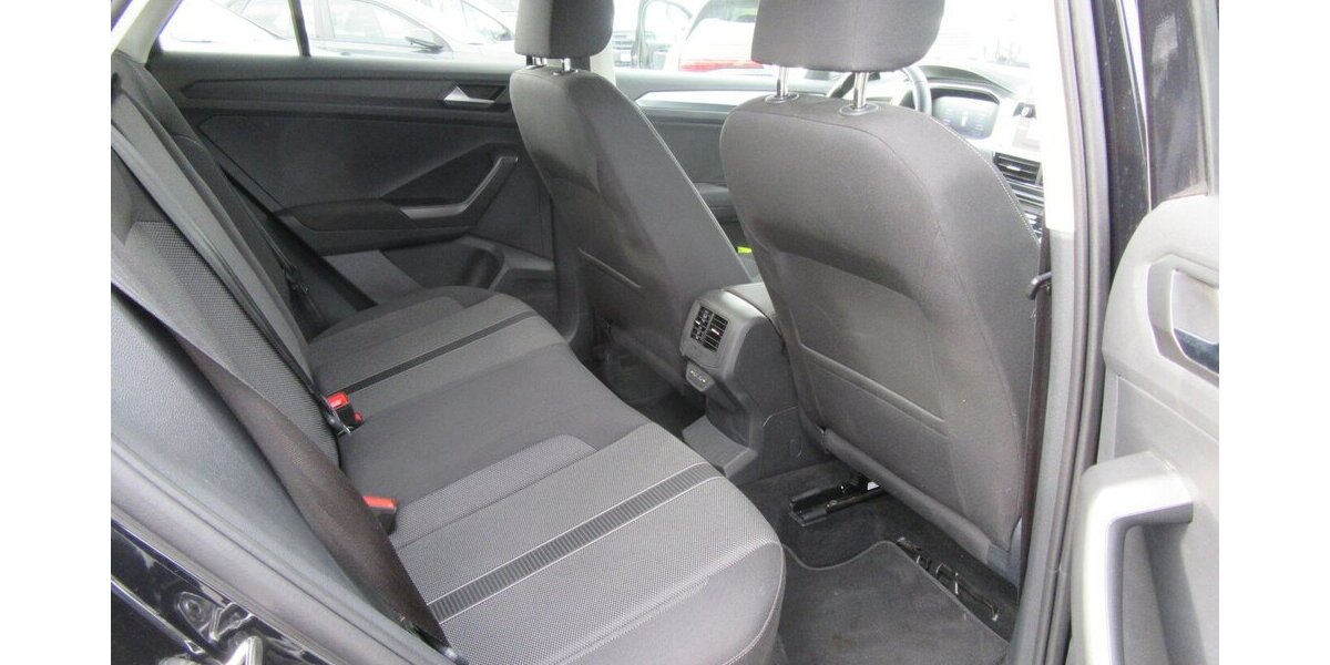 VW T-Roc Life 1.0 17.000 km 22.990 &euro; Gernsheim 64579