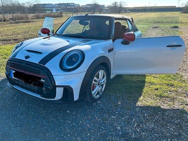 Mini John Cooper Works Cabrio 16.000 km 33.750 &euro; Hattersheim am Main 65795