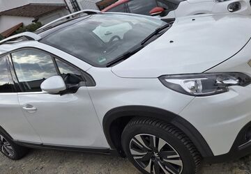 Peugeot 2008 86.000 km 9.500 &euro; Brensbach 64395