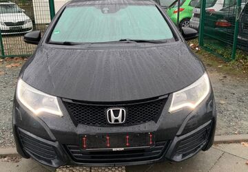 Honda Civic 228.356 km 6.300 &euro; Frankfurt am Main 60486