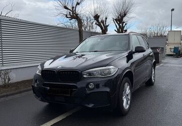 BMW X5 226.800 km 18.900 &euro; Offenbach am Main 63069