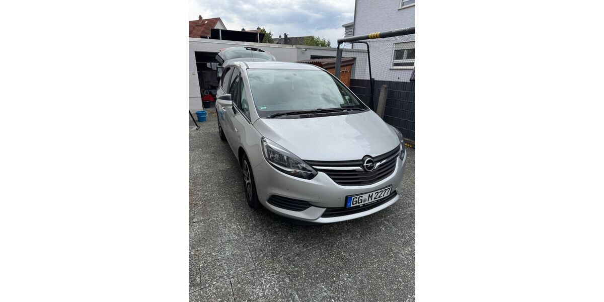 Opel Zafira Tourer 117.000 km 10.990 &euro; Rüsselsheim 65428