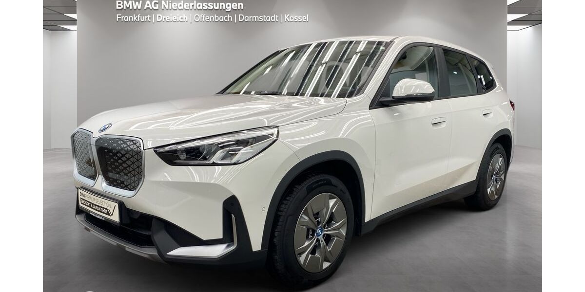 BMW iX1 8.278 km 36.270 &euro; Dreieich-Sprendlingen 63303