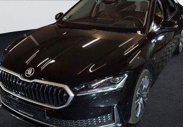 Skoda Superb 33.000 km 44.880 &euro; Darmstadt 64293