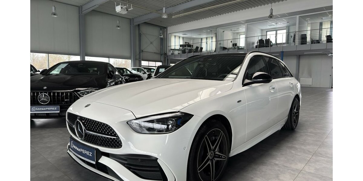 Mercedes-Benz C 300 T e AMG PREMIUM+ -FAHRASSISTENZ+ -AHK-PANO 24.998 km 49.889 &euro; Groß-Umstadt 64823