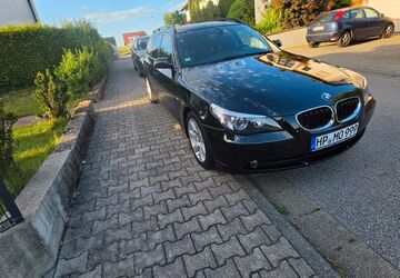 BMW 523 221.000 km 4.400 &euro; Fürth 64658