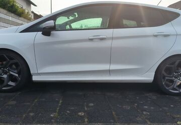 Ford Fiesta 44.500 km 20.900 &euro; Babenhausen 64832