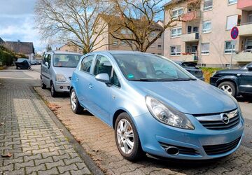 Opel Corsa 101.200 km 2.499 &euro; Rüsselsheim 65428