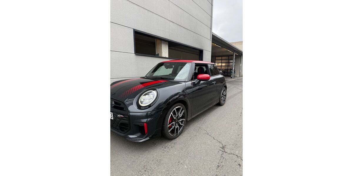 Mini John Cooper Works 2.400 km 35.900 &euro; Dietzenbach 63128