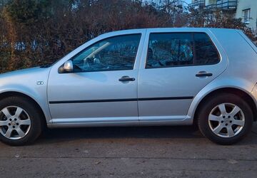 VW Golf 196.000 km 1.700 &euro; Frankfurt am Main 60386