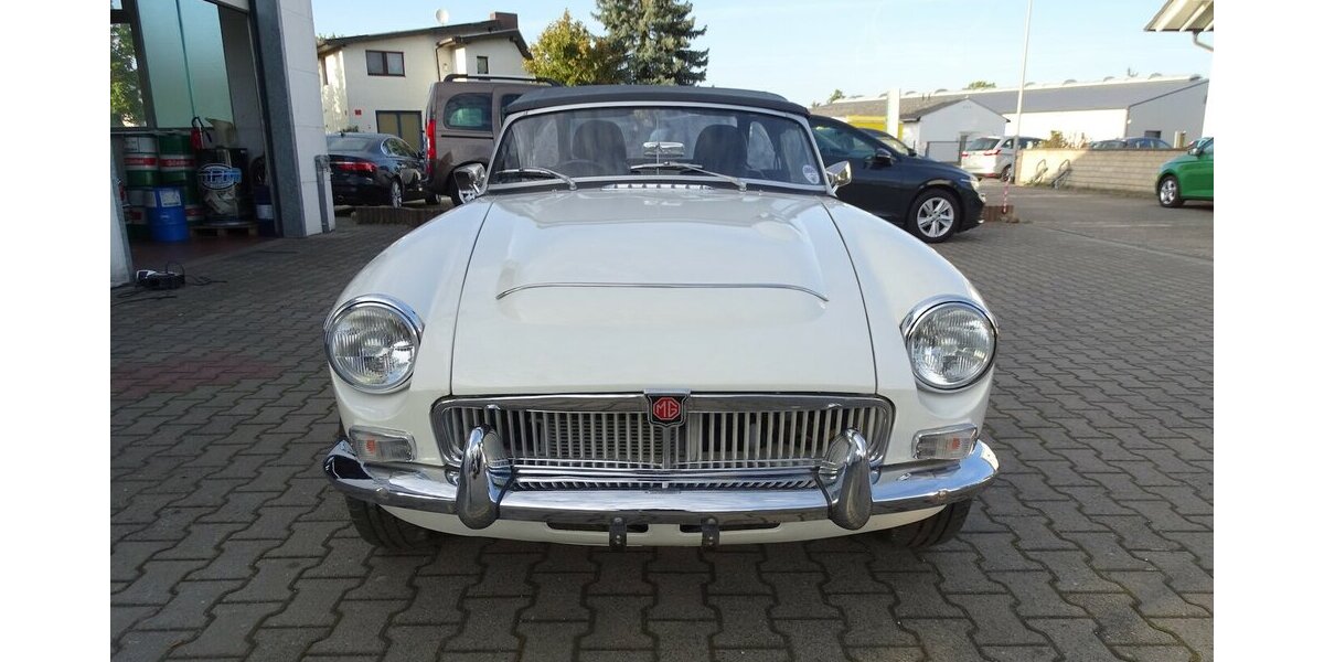MG B Unikat V8 Alu Motor 2.195 km 22.990 &euro; Rodgau 63110