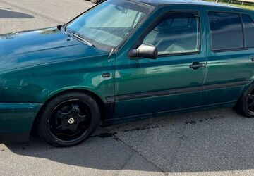 VW Golf 202.902 km 650 &euro; rödermark 63322