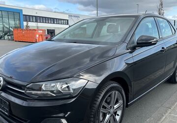 VW Polo 37.218 km 13.990 &euro; Büttelborn 64572