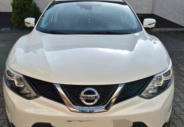 Nissan Qashqai 72.780 km 11.400 &euro; Büttelborn 64572