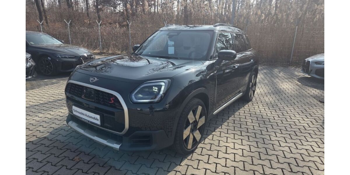 Mini Countryman S (Cooper) 6.657 km 39.833 &euro; Rödermark 63322