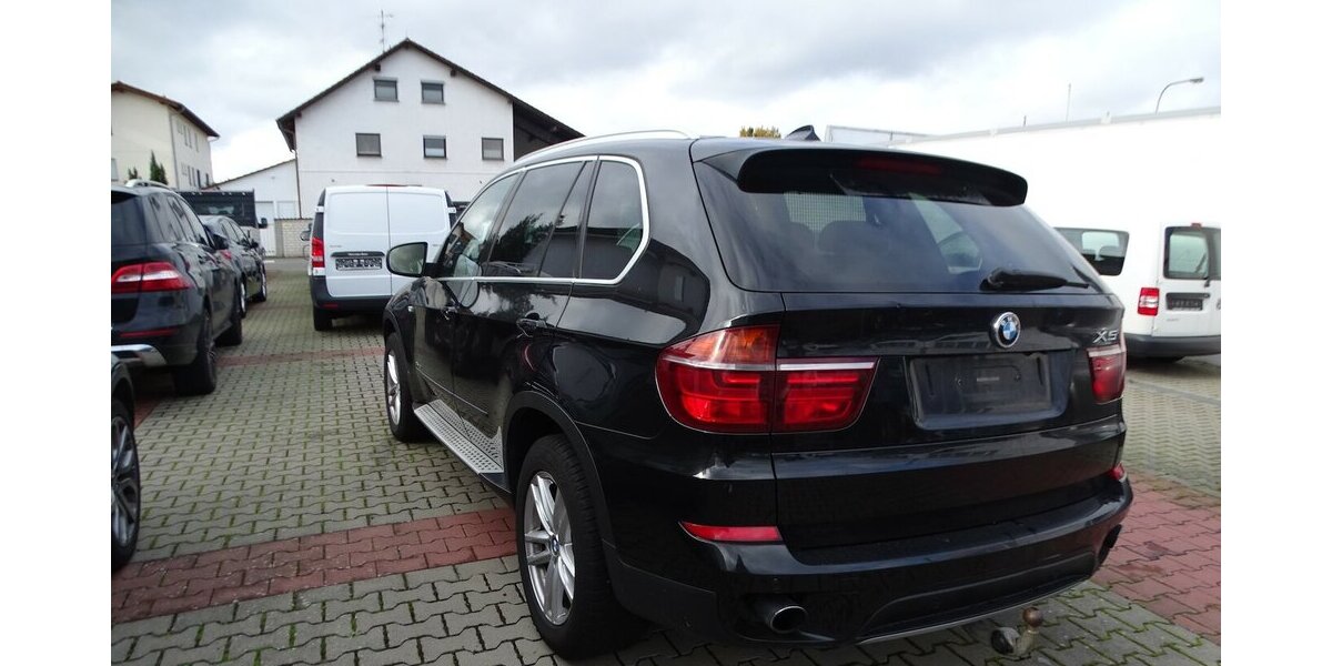 BMW X5 xDrive40d Panoramadach, Leder, Rückfahrkamera, 218.446 km 11.790 &euro; Rodgau 63110