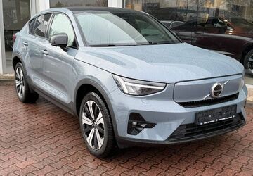 Volvo C40 24.700 km 27.990 &euro; Dietzenbach 63128