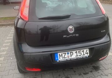 Fiat Punto Evo 112.312 km 3.300 &euro; Frankfurt 60439