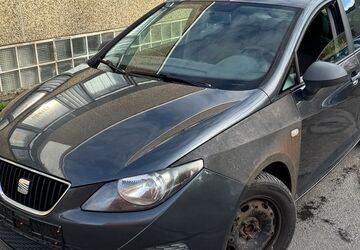 Seat Ibiza 235.000 km 1.750 &euro; Frankfurt am Main 65933