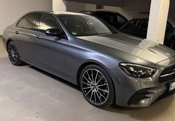 Mercedes-Benz E 400 31.000 km 59.990 &euro; Frankfurt am Main 60435