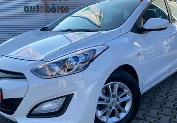 Hyundai i30 83.000 km 7.900 &euro; Darmstadt 64295