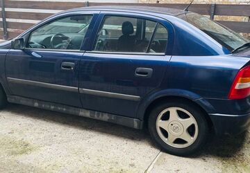 Opel Astra 192.000 km 1.111 &euro; Frankfurt 60598