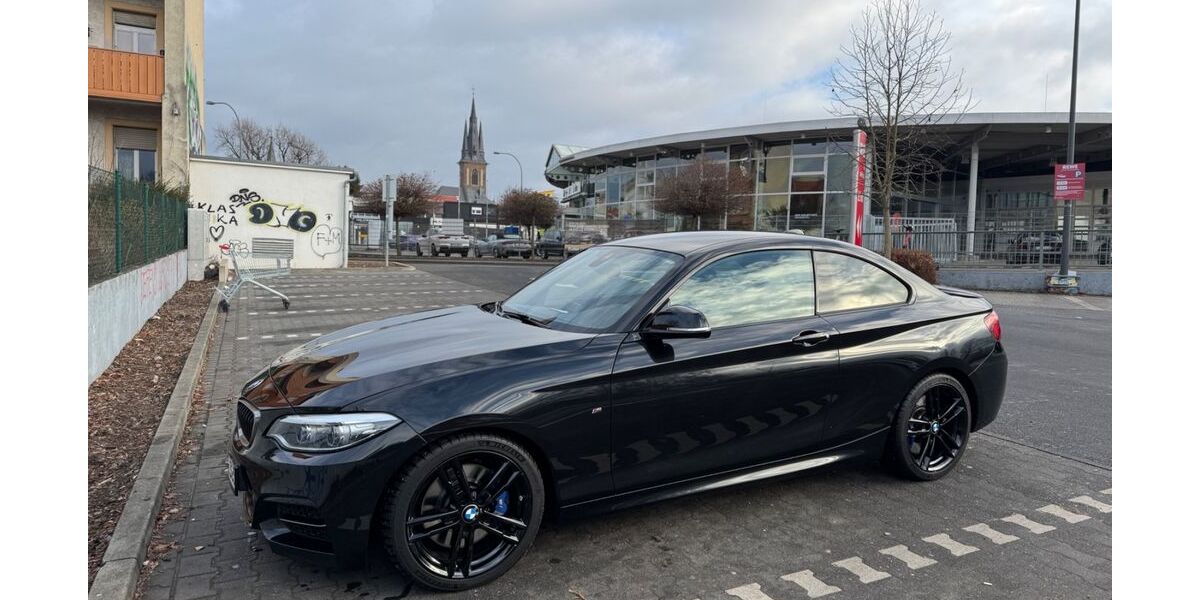 BMW M240i 82.000 km 34.800 &euro; Frankfurt am Main 60316