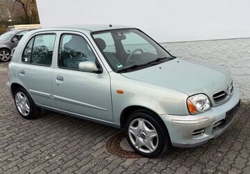 Nissan Micra 69.000 km 2.900 &euro; Alsbach 64665