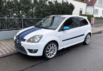 Ford Fiesta 146.000 km 5.990 &euro; Egelsbach 63329
