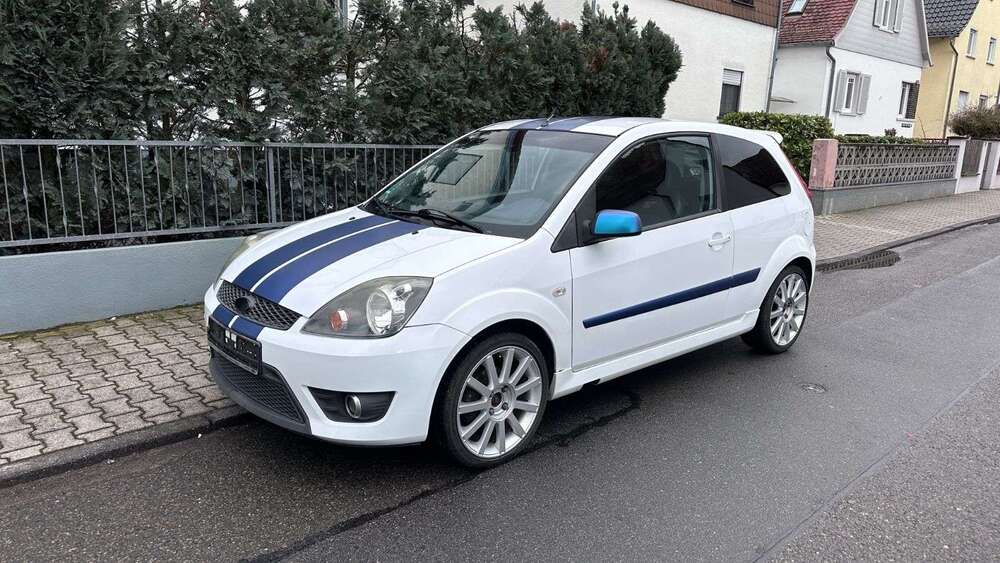 Ford Fiesta 146.000 km 5.990 &euro; Egelsbach 63329
