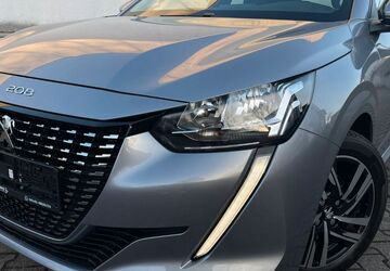 Peugeot 208 96.800 km 13.990 &euro; Rüsselsheim 65428