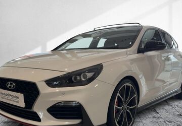 Hyundai i30 64.827 km 23.490 &euro; Frankfurt 60314