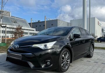 Toyota Avensis 119.000 km 13.900 &euro; Offenbach am Main 63069