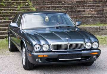 Jaguar XJ 137.850 km 26.999 &euro; Heppenheim 64646