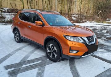 Nissan X-Trail 66.000 km 17.700 &euro; Frankfurt 60326