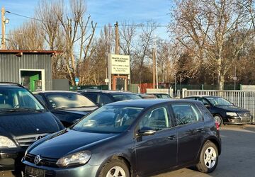 VW Golf 211.000 km 3.999 &euro; Frankfurt am Main 60486